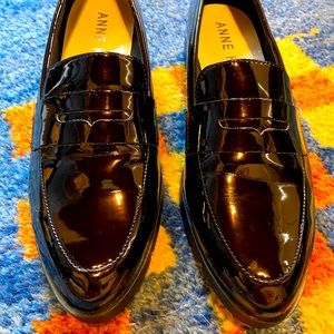 Anne Klein Black Loafer size 10